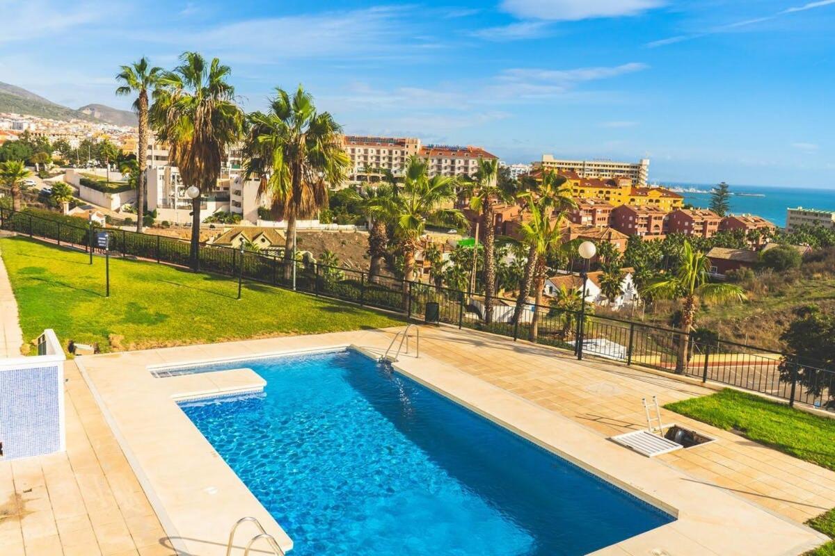 Ap. Benalmadena 2 Hab. A 5 Minutos De La Playa Apartment Exterior foto